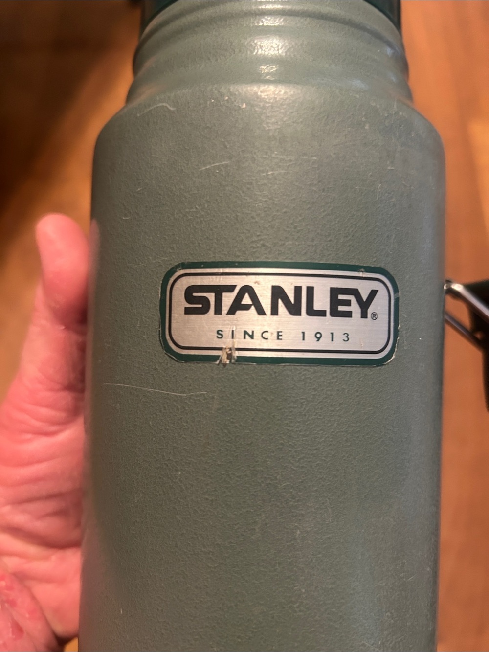 Stanley Vacuum Insulated Thermos the original OG 1.1 quart - Picture 2 of 8
